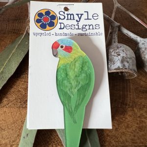 Musk Lorikeet Brooch - Smyle Designs