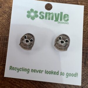 Seal Studs - Smyle Designs